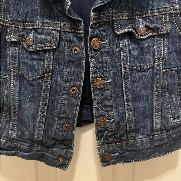 Baby Gap Blue Jean Jacket size 12-18 month - Picture 2 of 6